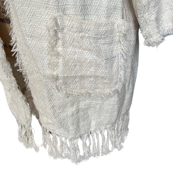 Vilagallo Open Front Cotton Woven Jacket with Fringe, Off White - Picture 5 of 8
